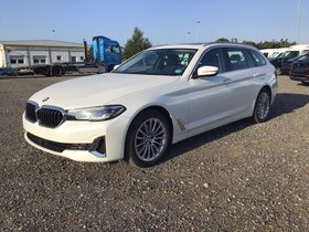 BMW 520 d Touring Luxury Line-UPE 77.790-HeadUp-Pano